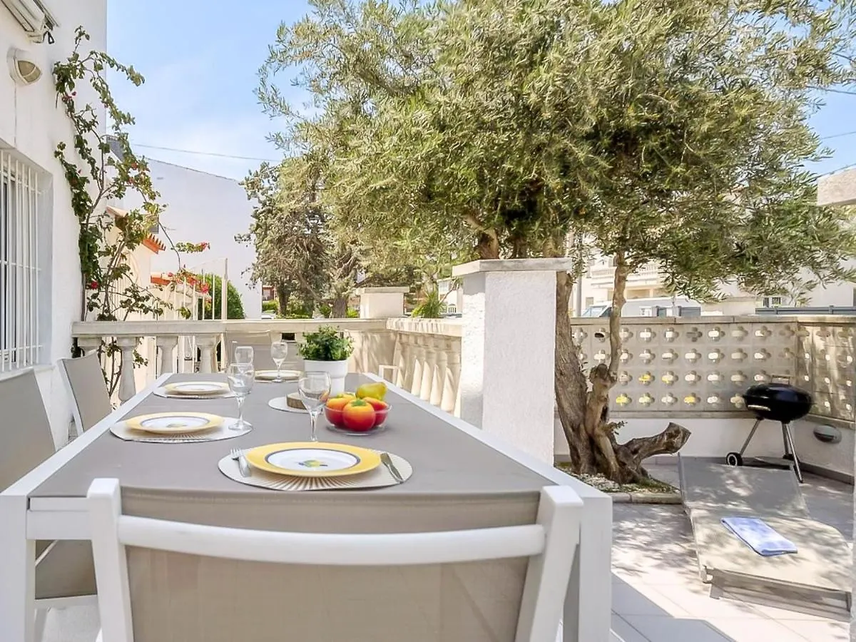 Apartment Bahia 58 By Interhome Empuriabrava